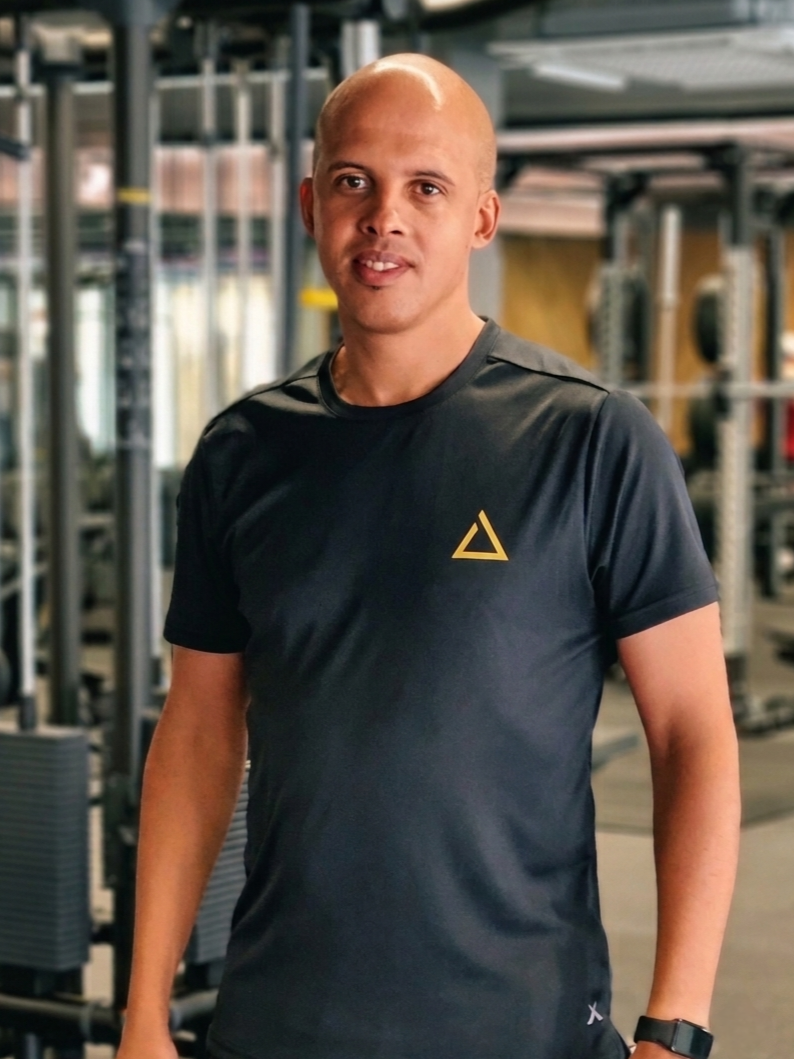 CHRISTO — CLUB MANAGER - STELLIES, Aspire Fitness
